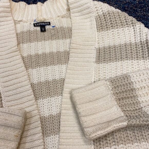 Express White Gray Shrug Sweater Top sz. XS - Picture 2 of 5